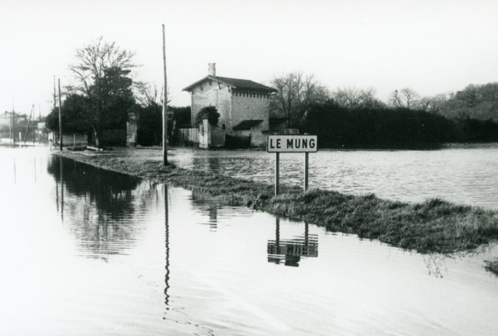 Les inondations au Mung